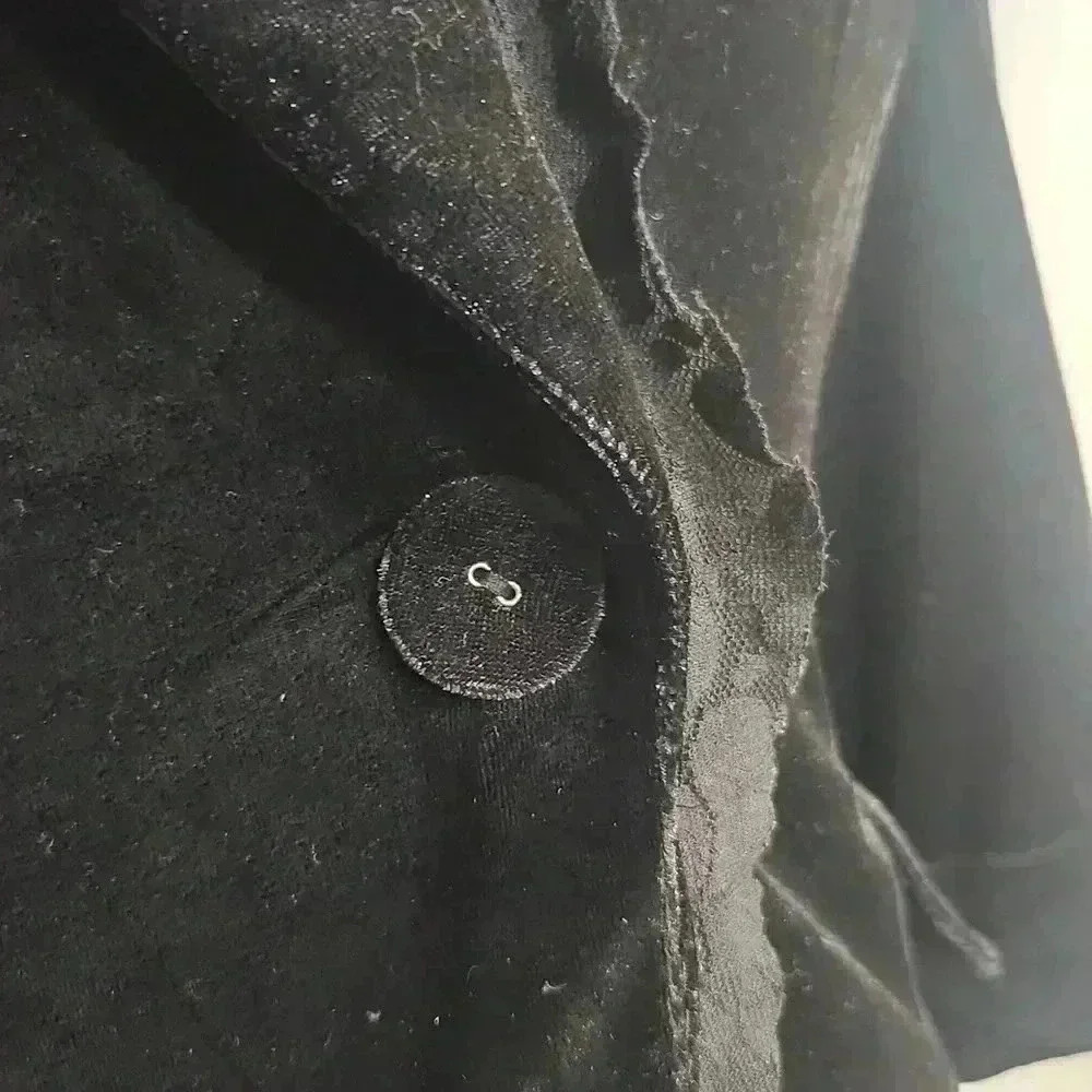 John Paul Richard Velvet and Lace Blazer - Picture 3 of 12